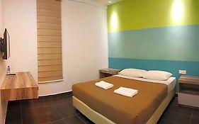 Dragon City Hotel